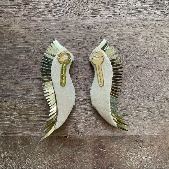 Mignonne Gavigan White Gold Madeline Earrings - Picture 6 of 7